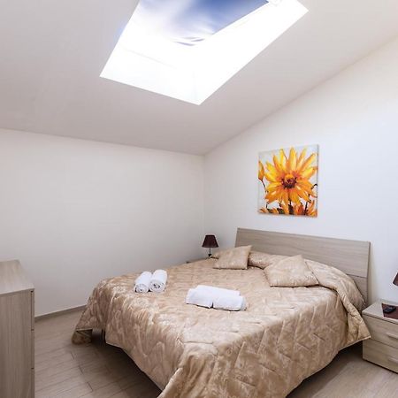 Casa Tredici Appartement Palermo Buitenkant foto